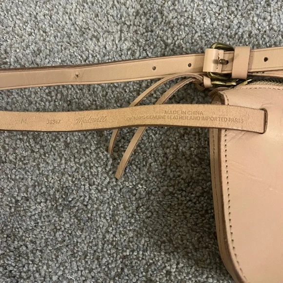 MADEWELL Tan Leather Crossbody/ Belt Bag - Picture 5 of 9